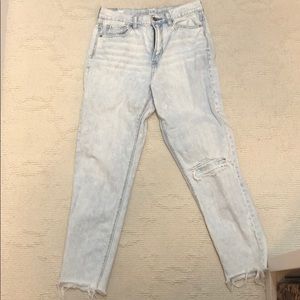 American Eagle Mom jeans